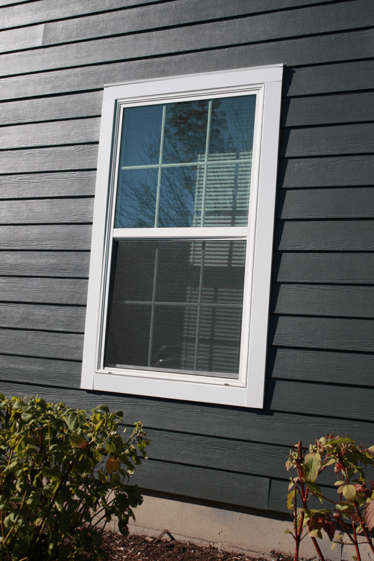 Andersen 100 Series Picture Windows, HardiePlank Cedarmill ...